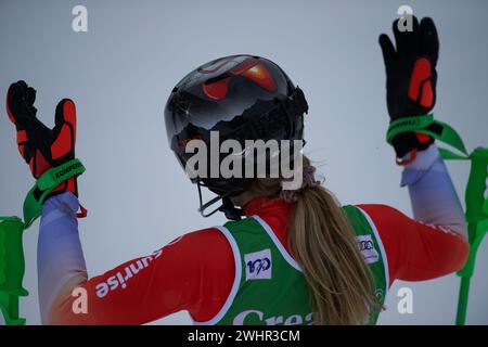Camille Rast aus der Schweiz im Einsatz beim AUDI FIS Ski World Cup 2023/2024, 9. Damen Riesenslalom am 11. Februar 2024 im Avet (Soldeu, AUD Stockfoto