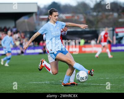 Borehamwood, Großbritannien. Februar 2024. Borehamwood, England, 11. Februar 2024: Kerstin Casparij (18 Manchester City) im Spiel des Adobe Womens FA Cup zwischen Arsenal und Manchester City im Mangata Pay UK Stadium (Meadow Park) in Borehamwood, England. (Jay Patel/SPP) Credit: SPP Sport Press Photo. /Alamy Live News Stockfoto