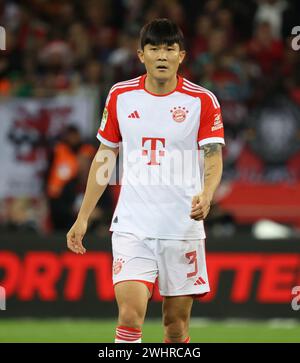 Leverkusen, Deutschland. Februar 2024. Minjae Kim (Bayern), Leverkusen, Deutschland, 10.02.2024, 1. Bundesliga, 21. Spieltag, Bayer 04 Leverkusen - FC Bayern München. DFL-VORSCHRIFTEN VERBIETEN DIE VERWENDUNG VON FOTOS ALS BILDSEQUENZEN UND LIVE NEWS Stockfoto