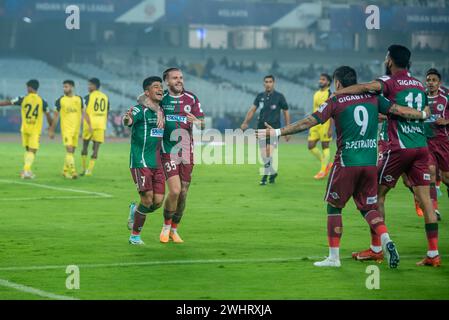 Kalkutta, Indien. Februar 2024. Mohunbagan Super Giants of Kalkata gewinnt gegen den Hyderabad Football Club mit 2-0 im Salt Lake Stadion in ISL 2023-24. (Foto von Amlan Biswas/Pacific Press) Credit: Pacific Press Media Production Corp./Alamy Live News Stockfoto