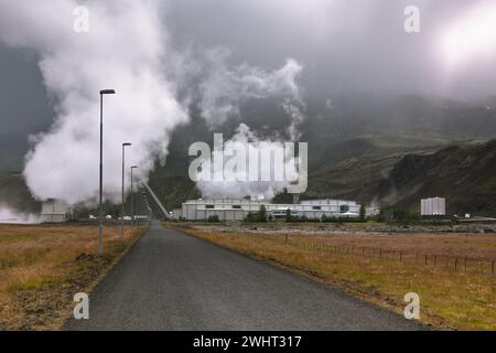 Geothermie-kraftwerke in Island Stockfoto