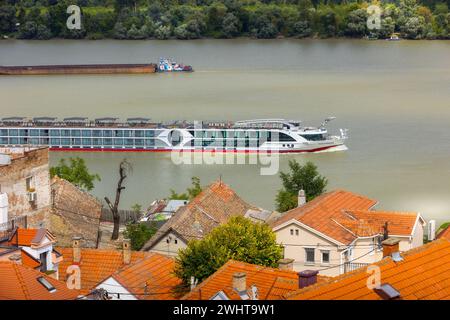 Kreuzfahrt auf dem Flussboot auf der Donau, Belgrad, Serbien Stockfoto