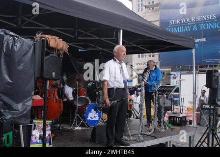 03 Juli 2023/ Blue monday Jazbad spielt beim Copenhagen jazzfestival 2023 bei Hojbro mplads in Kopenhagen Denamrk Photo.Francis Joseph Dean/Dean Pictures Stockfoto