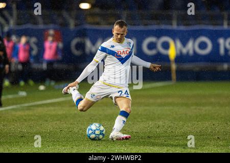 Como, Italien. Februar 2024. Lorenzo Maria Dickmann (Brescia calcio) wurde während des Spiels der Serie B zwischen Como 1907 und Brescia im Stadio Comunale G. Sinigaglia gesehen. Endpunktzahl; Como 1907 1-0 Brescia. (Foto: Mattia Martegani/SOPA Images/SIPA USA) Credit: SIPA USA/Alamy Live News Stockfoto