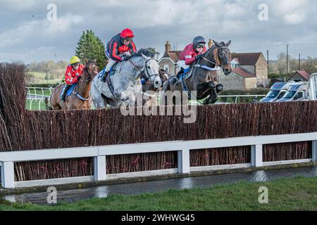 Zweites Rennen in Wincanton, Samstag, 19. Februar 2022, Steeple Chase Stockfoto