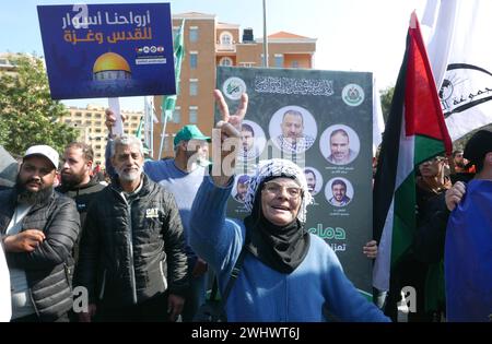 Beirut, Libanon. Februar 2024. Ein Schuss propalästinensischer Proteste in Beirut, Libanon, 11. Februar 2024. (Foto: Elisa Gestri/SIPA USA) Credit: SIPA USA/Alamy Live News Stockfoto