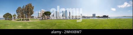 Panorama der Hotels im Zentrum von San Diego vom Embarcadero Marina Park aus Stockfoto