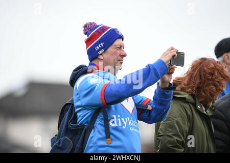 Halifax, England - 7. Februar 2024 - Wakefield Trinity Fans. Rugby League Challenge Cup, Siddal ARLFC vs Wakefield Trinity in Chevinedge (Siddal Sports and Community Centre), Halifax, UK Dean Williams Stockfoto