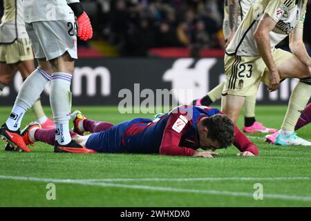 Girona, Spanien. Februar 2024. BARCELONA, SPANIEN - 11. FEBRUAR: Robert Lewandowski reagiert während des Spiels zwischen dem FC Barcelona und Granada als Teil der La Liga im Olympiastadion Lluís Companys am 11. Februar 2024 in Girona, Spanien. (Foto: Sara Aribó/PxImages/SIPA USA) Credit: SIPA USA/Alamy Live News Stockfoto