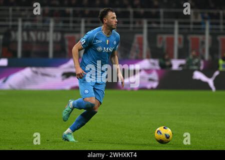 Amir Rrahmani vom SSC Napoli während des italienischen Fußballspiels der Serie A zwischen dem AC Mailand und dem SSC Napoli am 11. februar 2024 im Stadion Giuseppe Meazza San Siro Siro in Mailand. Foto: Tiziano Ballabio Stockfoto