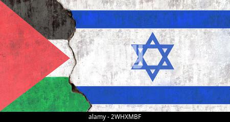 Nationalflaggen Palästinas und Israels gemalt auf eine zerrissene Wand Stockfoto