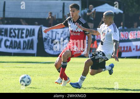 Buenos Aires, Argentinien. Februar 2024. Ignacio Nacho Fernandez von River Plate während des Spiels der vierten Runde der argentinischen Liga Profesional de Fútbol im José Amalfitani Stadion ( Credit: Néstor J. Beremblum/Alamy Live News) Stockfoto