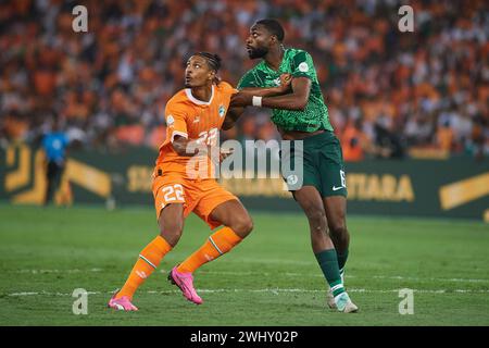 AFACON FINAL, ABIDJAN, ELFENBEINKÜSTE, FREITAG, 11. FEBRUAR, 2024. Duell zwischen dem ivoirischen Sebastien Haller und dem nigerianischen Semi Ajayi Stockfoto