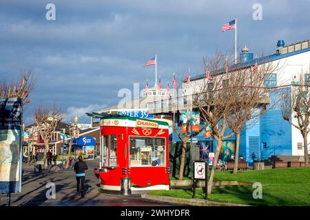 Eintritt zum Pier 39, Fisherman's Wharf District, San Francisco, Kalifornien, USA Stockfoto