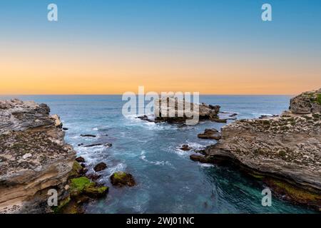 Am südaustralischen Most Point, Port Macdonnell, könnt ihr die Küste erkunden Stockfoto