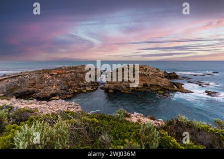 Am südaustralischen Most Point, Port Macdonnell, könnt ihr die Küste erkunden Stockfoto