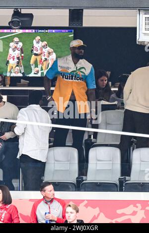 LeBron James beim Super Bowl LVIII, Allegiant Stadium, Las Vegas, Nevada, USA. Bilddatum: Sonntag, 11. Februar 2024. Stockfoto