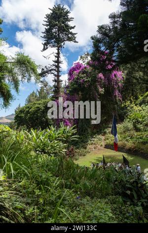 Das Grab Napoleons und die umliegenden Gärten auf der Atlantikinsel St. Helena im Südatlantik Stockfoto