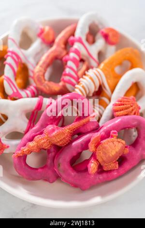 Pretzel Twist Mit Schokoladenüberzogene Gourmet-Spezialitäten Stockfoto
