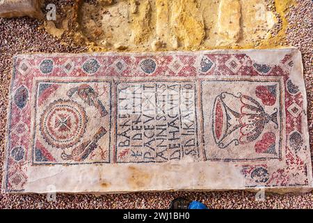 Grabstein und Mosaik von Baleria, Basilika von Son Peretó aus dem paläochristlichen Kult, archäologische Stätte von Son Peretó, Manacor, Mallorca, Balearen, Sp Stockfoto