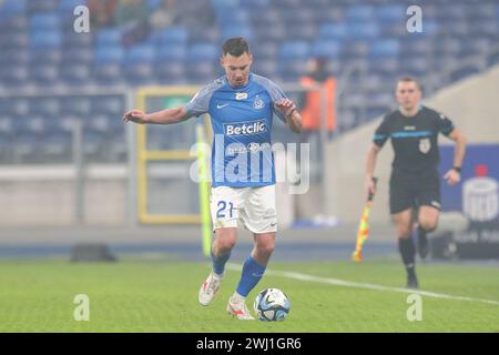 Chorzow, Polen. Februar 2024. Maciej Sadlok von Ruch Chorzow wurde während des Polnischen PKO Ekstraklasa League 2023/2024 im Slaski-Stadion in Aktion gesehen. Endstand; Ruch Chorzow 0:1 Legia Warszawa. (Foto: Grzegorz Wajda/SOPA Images/SIPA USA) Credit: SIPA USA/Alamy Live News Stockfoto