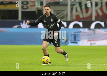 Mailand, Italien. Februar 2024. 11. Februar 2024 Mailand Italien - Sport, Fußball - AC Mailand vs SSC Neapel - Fußballmeisterschaft 2023/2024 - Stadio San Siro - im Bild: Davide Calabria (2 AC Mailand) Credit: Kines Milano/Alamy Live News Stockfoto