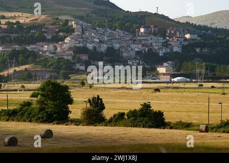 Berglandschaft in Roccaraso, Provinz L'Aquila, Abruzzen, Italien, im Sommer Stockfoto