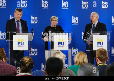 Brüssel, Belgien Februar 2024. Caroline GENNEZ, belgische Ministerin für Entwicklungszusammenarbeit, nimmt an einer Pressekonferenz während eines informellen Rates der EU-Entwicklungsminister am 12. Februar 2024 in Brüssel, Belgien, Teil. Quelle: ALEXANDROS MICHAILIDIS/Alamy Live News Stockfoto