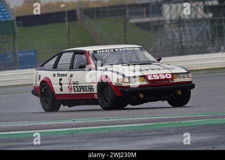 Riorden Welby, Jack Moody, Rover SD1, HRDC „Gerry Marshall“ Trophy Series, über 30 Fahrzeuge auf dem Spielfeld für ein 45-minütiges Rennen mit zwei Fahrern Stockfoto