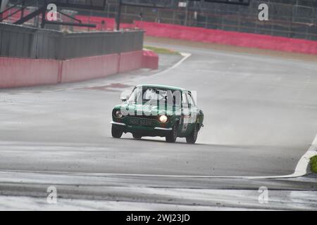 Alasdair Coates, Alexander Dawson, Ford Escort Mk1 RS2000, HRDC „Gerry Marshall“ Trophy Series, über 30 Autos in der Startaufstellung für eine fünfundvierzig Minuten zwei Stockfoto