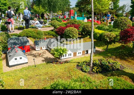 Billund, Dänemark - 16. Juni 2023: Vergnügungspark Legoland in Dänemark. Stockfoto