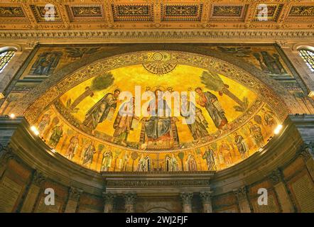 Inneres der Basilika, San Paolo Fuori le Mura, Roma, Italien Stockfoto
