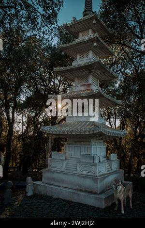 Pagoden im orientalischen Garten Bacalhoa Buddha Eden in Portugal Stockfoto