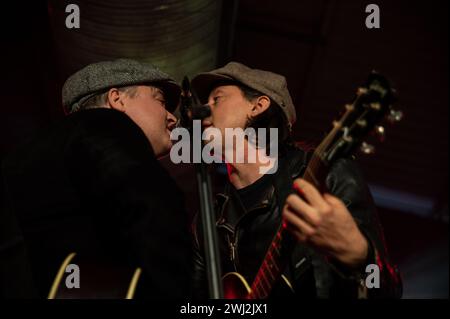 Southampton, Großbritannien. Februar 2024. Libertines Peter Doherty und Carl Barat spielen einen akustischen Aufwärmkonzert in den Engine Rooms und werben für ihr Album All Quiet on the Eastern Esplanade. Cristina Massei/Alamy Live News Stockfoto