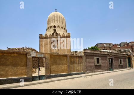 Mausoleum von Amir Tashtimur in der Stadt der Toten, Nordfriedhof in Kairo, Ägypten Stockfoto