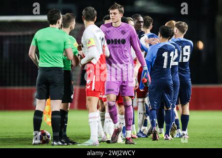 Utrecht, Niederlande. Februar 2024. UTRECHT, 12.02.2024, Zoudenbalch, Keuken Kampioen Divisie, niederländischer Fußball, Saison 2023/2024, während des Spiels Jong Utrecht – Jong AZ, spielt Torhüter Andreas Dithmer sein erstes Spiel und debütiert Credit: Pro Shots/Alamy Live News Stockfoto