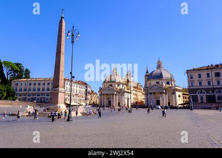 Rom, IT - 11. August 2023: Piazza del Popolo Stockfoto