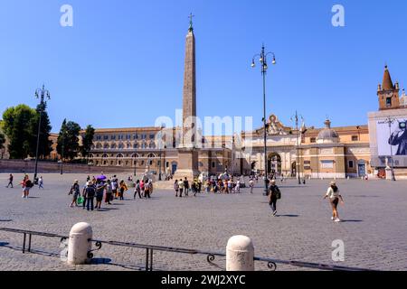 Rom, IT - 11. August 2023: Piazza del Popolo Stockfoto