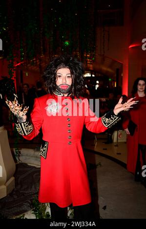 Harald Glööckler bei der Anja Gockel Fashion Show 'Pulse of Gaia' auf der Berlin Fashion Week Herbst/Winter 2024 im Hotel Adlon Kempinski. Berlin, 06. Stockfoto