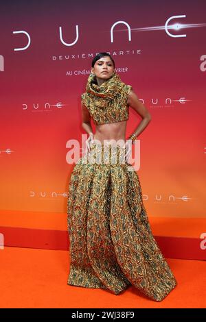 Paris, Frankreich. Februar 2024. Zendaya besuchte die Premiere von Dune 2 im Grand Rex Cinema in Paris, Frankreich, am 12. Februar 2024. Foto: Aurore Marechal/ABACAPRESS.COM Credit: Abaca Press/Alamy Live News Stockfoto