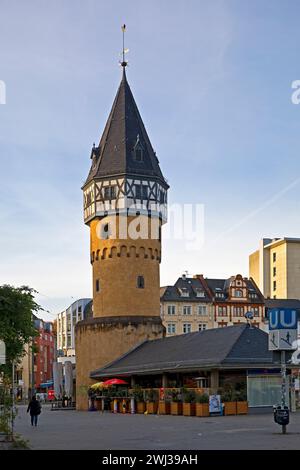 Bockenheimer Warte, Wartturm aus dem 15. Jahrhundert, Frankfurt am Main, Hessen, Deutschland, Europa Stockfoto