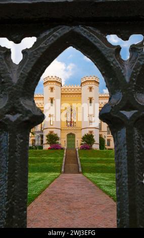 Das Old State Capitol von Louisiana, erbaut 1847, ist eines der besten Beispiele für gotische Architektur in den Vereinigten Staaten - heute Museum of Political History Stockfoto