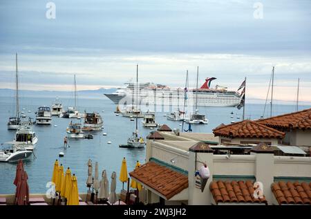 Carnvial Cruise Schiff vor Anker in Catalina Harobr, Kalifornien, USA Stockfoto