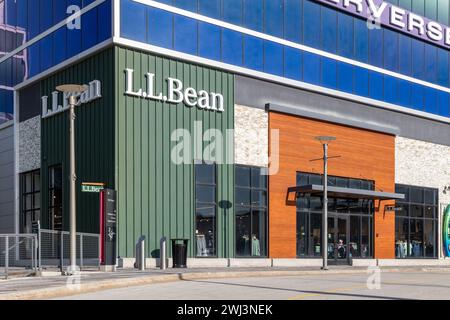 L.L. Bean ist ein Einzelhandelsunternehmen, das sich auf Bekleidung und Outdoor- und Outdoor-Freizeitausrüstung spezialisiert hat. Stockfoto