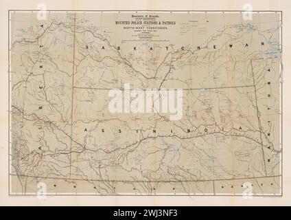 Vintage Map, die im Jahr 1886 aufgehängte Polizeistationen und Patrouillen in den North-West Territories zeigte, produziert vom kanadischen Innenministerium, wahrscheinlich etwa zur gleichen Zeit Stockfoto