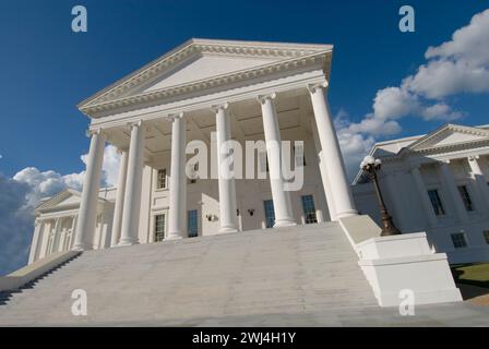 Virginia State Capitol – neoklassizistische Struktur wurde von Thomas Jefferson, dem 2. US-Präsidenten, entworfen Stockfoto