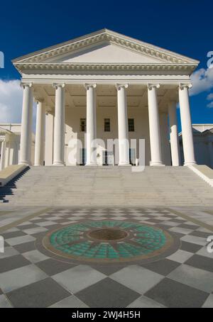 Virginia State Capitol – neoklassizistische Struktur wurde von Thomas Jefferson, dem 2. US-Präsidenten, entworfen Stockfoto