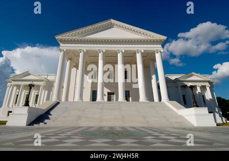 Virginia State Capitol – neoklassizistische Struktur wurde von Thomas Jefferson, dem 2. US-Präsidenten, entworfen Stockfoto