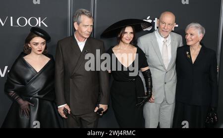 12. Februar 2024, New York, New York, USA: Die Schauspieler MAISIE WILLIAMS, BEN MENDELSOHN, JULIETTE BINOCHE, JOHN MALKOVICH und GLENN CLOSE wurden bei Apple TV+â â˜bei der New Lookâ€™ Weltpremiere in der Florence Gould Hall gesehen. (Kreditbild: © Nancy Kaszerman/ZUMA Press Wire) NUR REDAKTIONELLE VERWENDUNG! Nicht für kommerzielle ZWECKE! Stockfoto