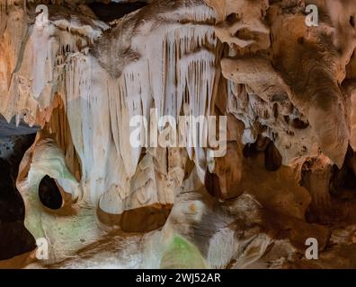 Cango Caves ist ein Höhlensystem in der Nähe von Oudtshoorn Südafrika Stockfoto